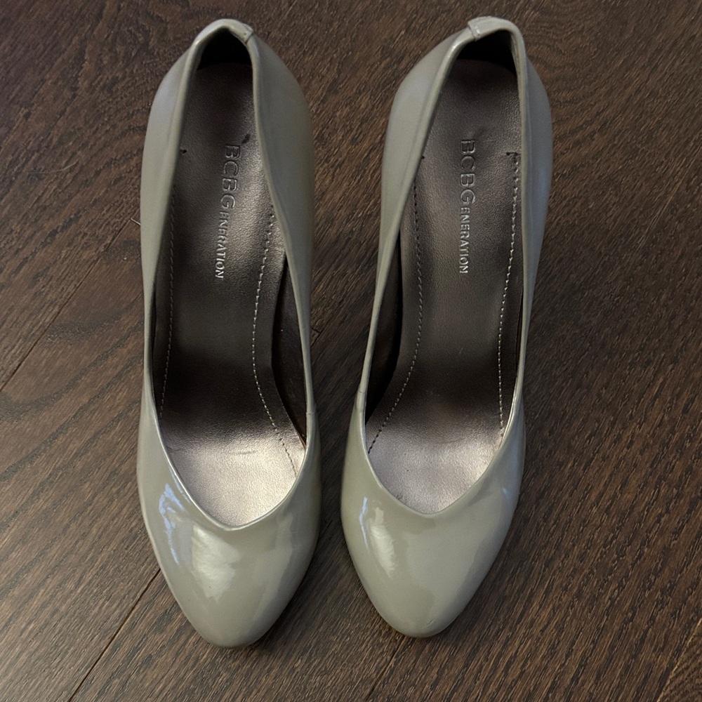 BCBGeneration Women's Gray Y2K Heels
